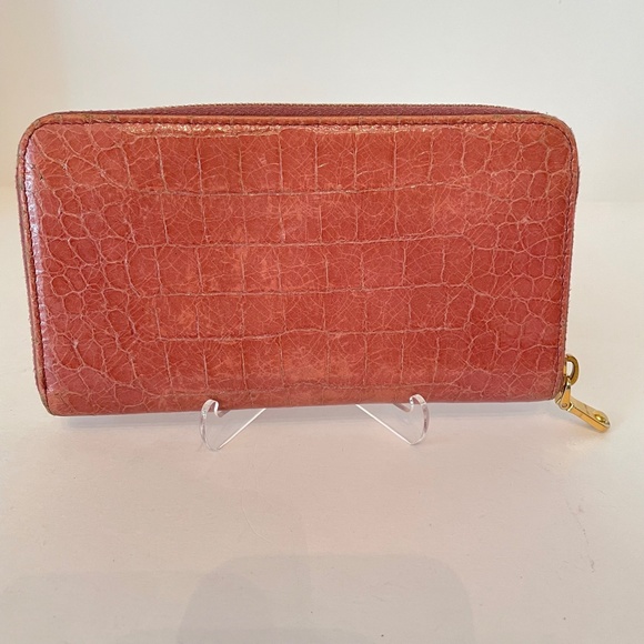 Miu Miu by Prada Pink/Mauve Croc Embossed Zip Around Wallet - Picture 4 of 16